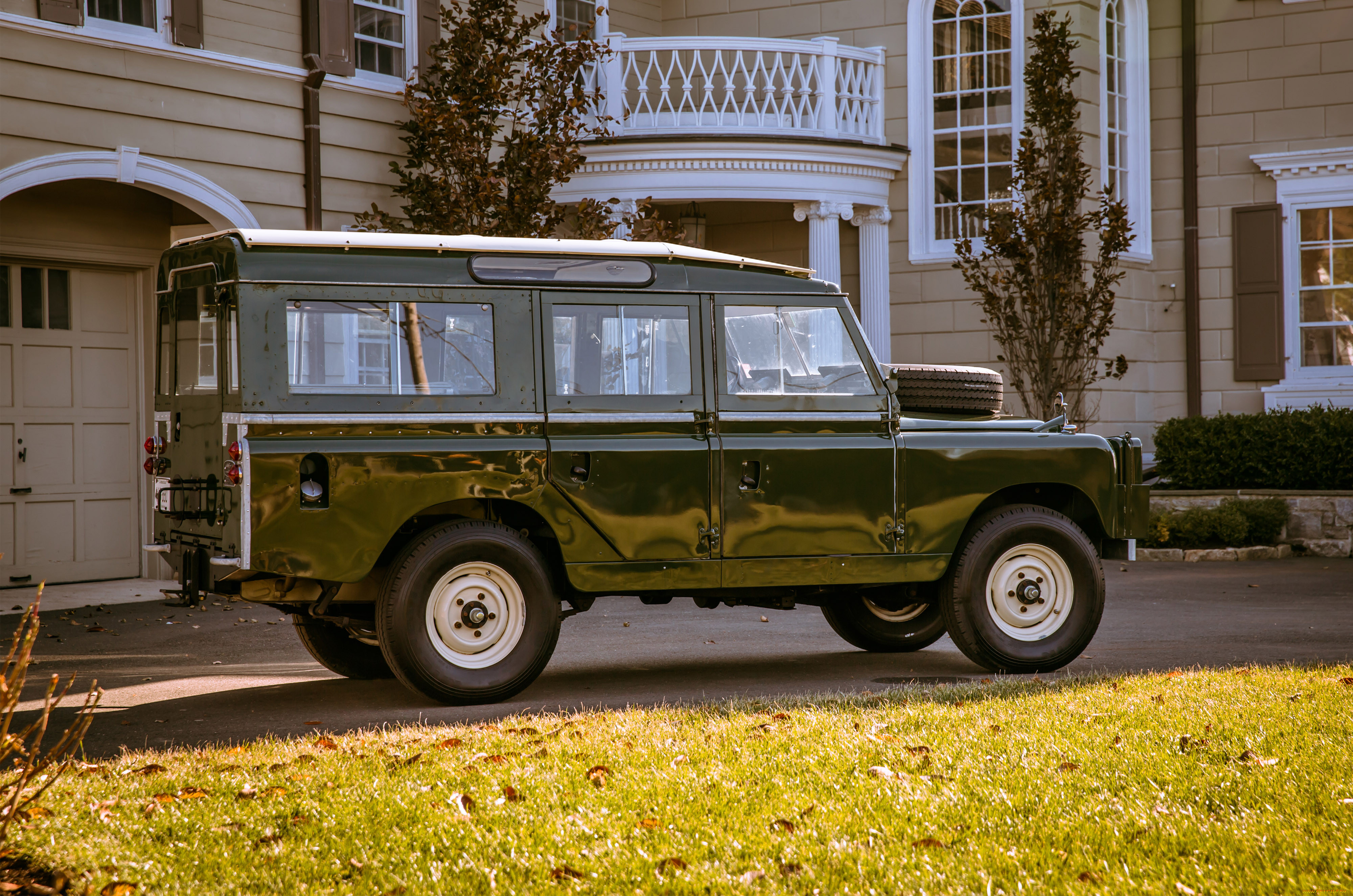 , land-rover, model